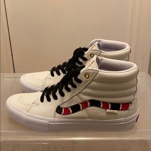 (SOLD) Vans SK8 HI Pro
